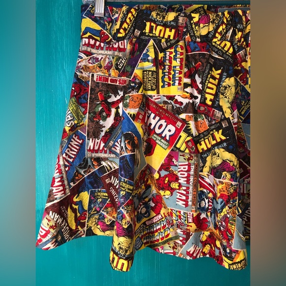 Handmade Vintage Marvel Comic Mini Skirt 🦸🏻‍♀️ - Picture 6 of 16